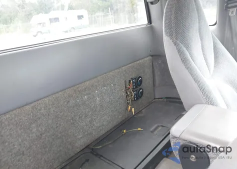 1998 Dodge Dakota Slt/Sport из США, поврежденный, VIN 1B7GL22X2WS677463